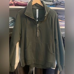 Scuba Oversized Funnel-Neck Half Zip
Long Dark Forest/Gold Size M/L